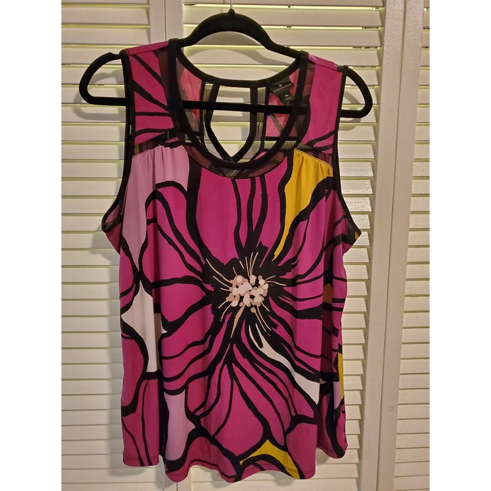 Worthington Sleeveless Multicolored Top